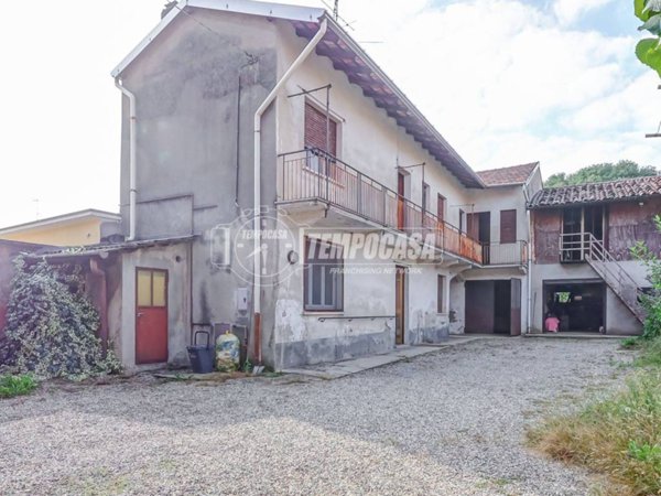 casa indipendente in vendita a Cardano al Campo