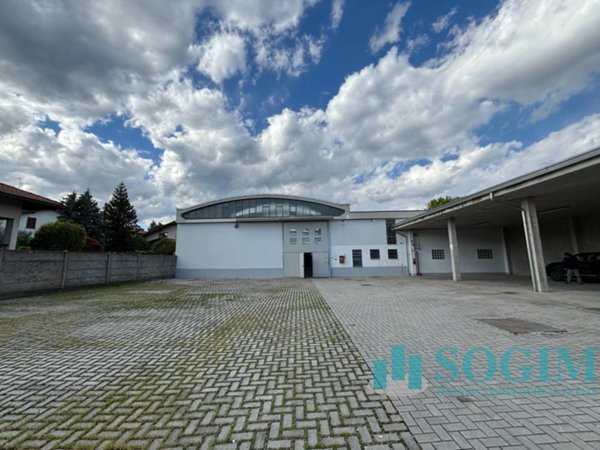 ufficio in vendita a Cardano al Campo