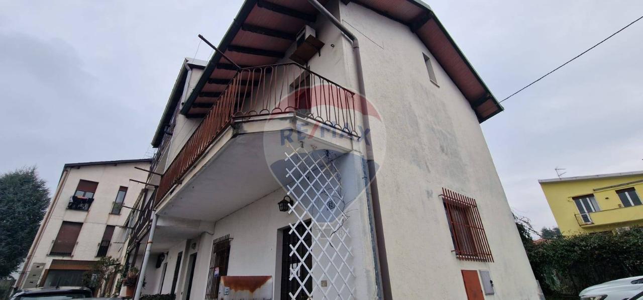 appartamento in vendita a Cardano al Campo