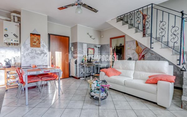 appartamento in vendita a Cardano al Campo