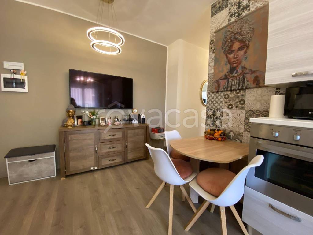 appartamento in vendita a Cardano al Campo