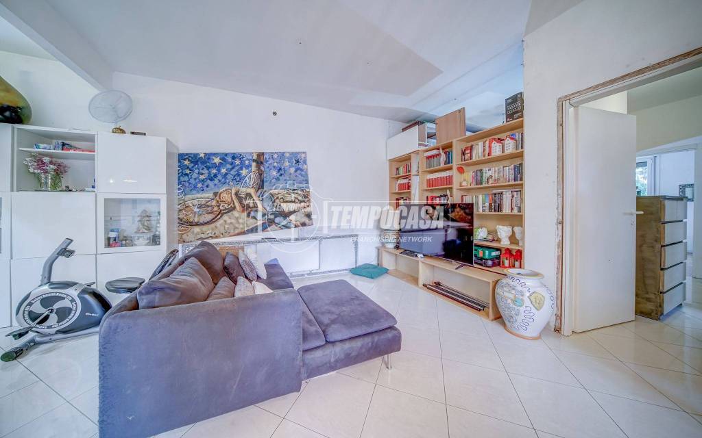 appartamento in vendita a Cardano al Campo