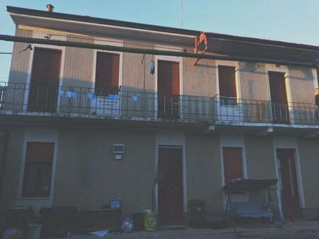 casa indipendente in vendita a Cardano al Campo