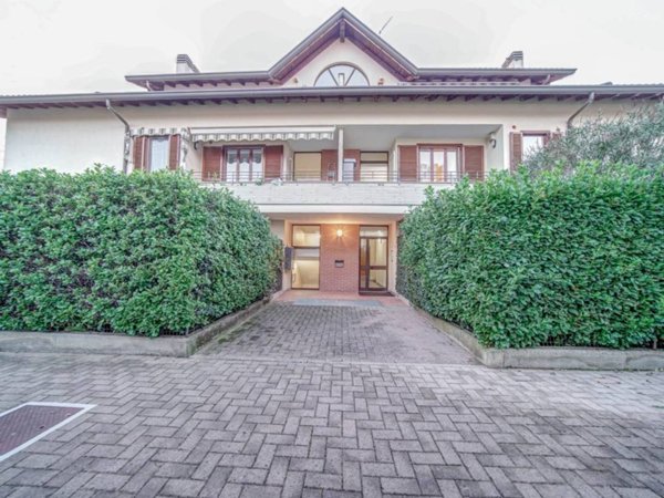 appartamento in vendita a Cardano al Campo