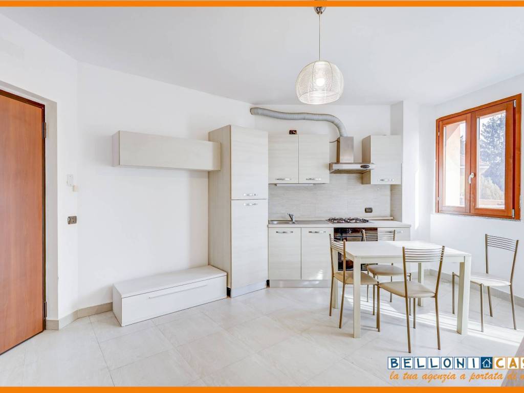 appartamento in vendita a Cardano al Campo