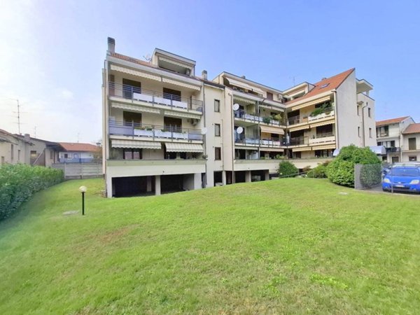 appartamento in vendita a Cardano al Campo