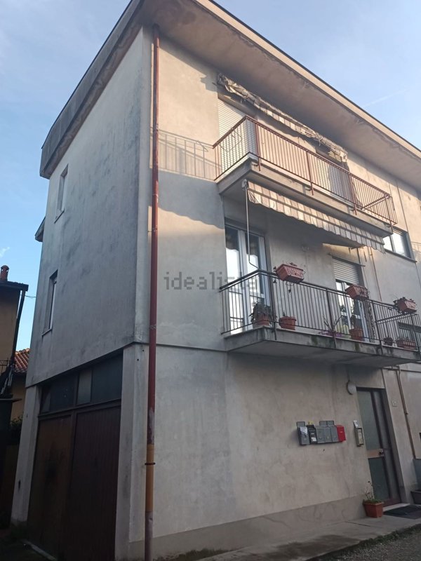 appartamento in vendita a Cardano al Campo