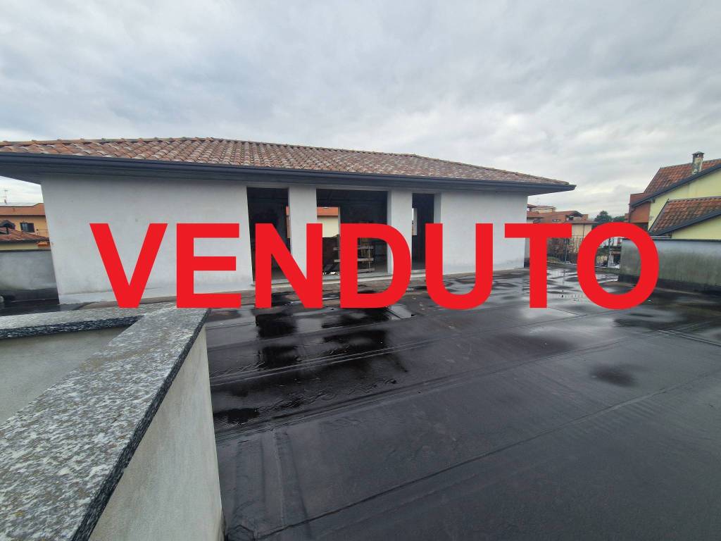 appartamento in vendita a Cardano al Campo