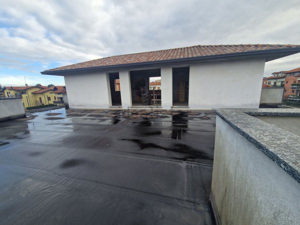 appartamento in vendita a Cardano al Campo