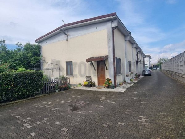 appartamento in vendita a Cardano al Campo