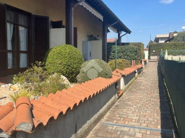 appartamento in vendita a Cardano al Campo