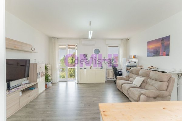 appartamento in vendita a Cardano al Campo