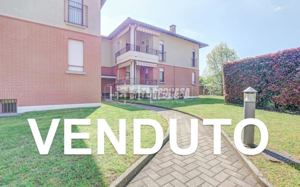appartamento in vendita a Cardano al Campo
