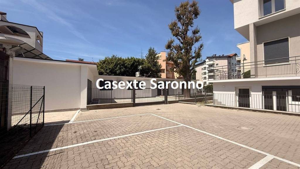 casa indipendente in vendita a Cardano al Campo