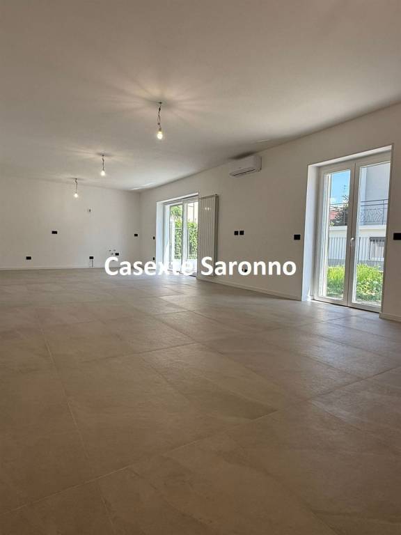 casa indipendente in vendita a Cardano al Campo