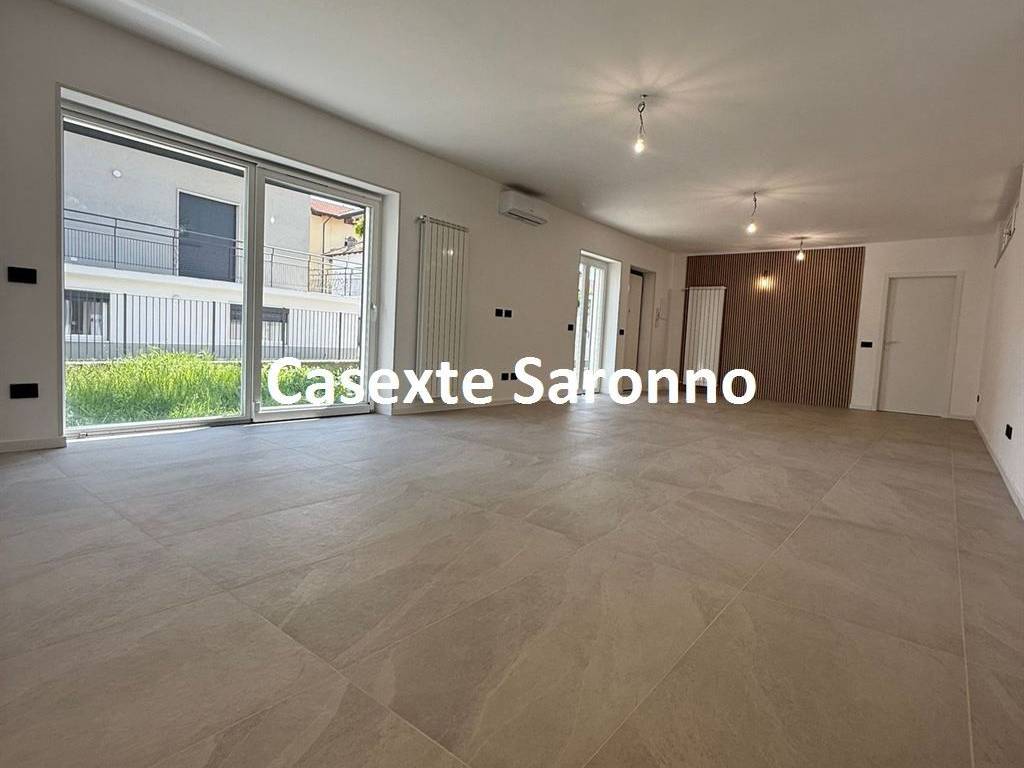 casa indipendente in vendita a Cardano al Campo