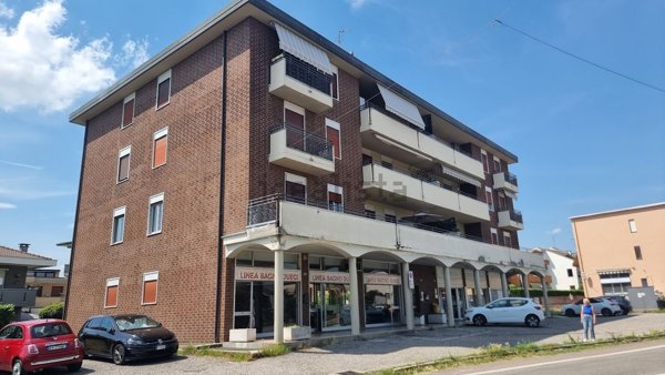 appartamento in vendita a Cardano al Campo
