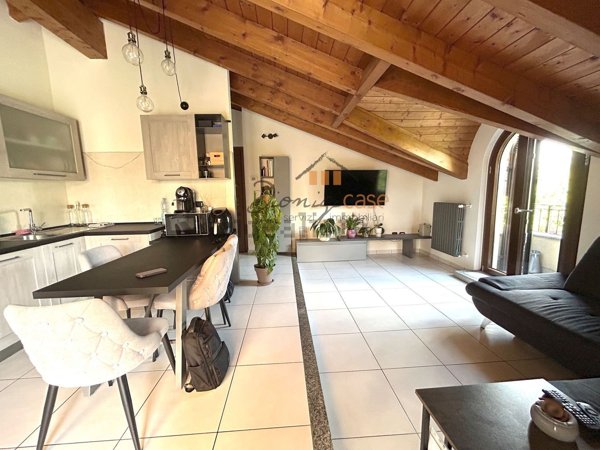 appartamento in vendita a Cardano al Campo