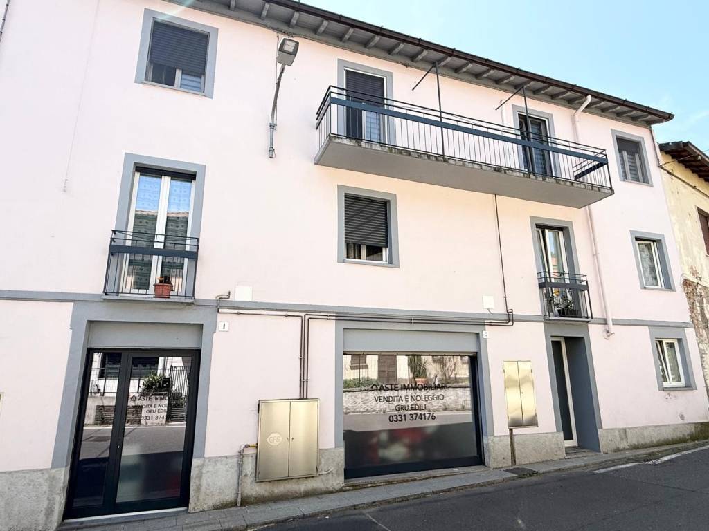 appartamento in vendita a Carnago