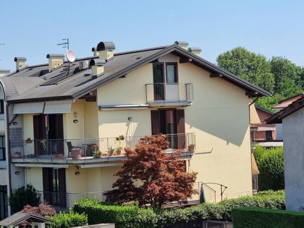 appartamento in vendita a Carnago