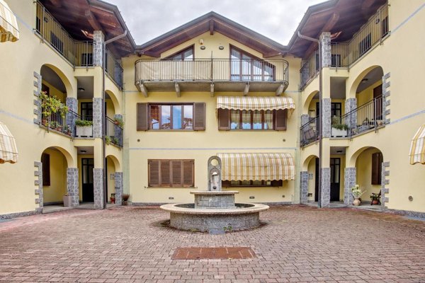appartamento in vendita a Carnago