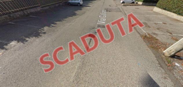 locale commerciale in vendita a Carnago