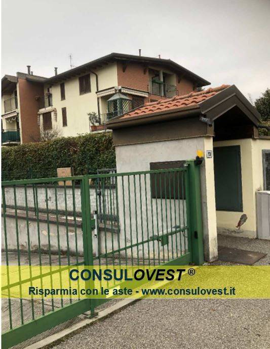 appartamento in vendita a Carnago