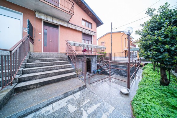 appartamento in vendita a Carnago