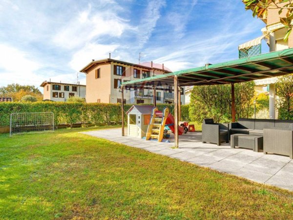 appartamento in vendita a Carnago