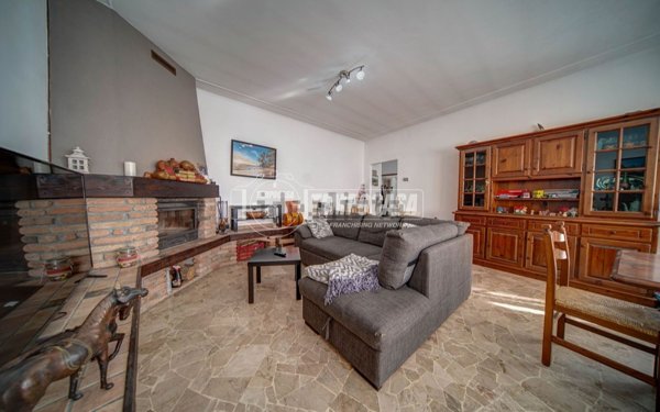 appartamento in vendita a Carnago