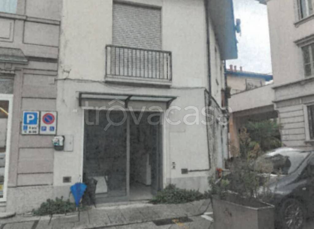 ufficio in vendita a Carnago