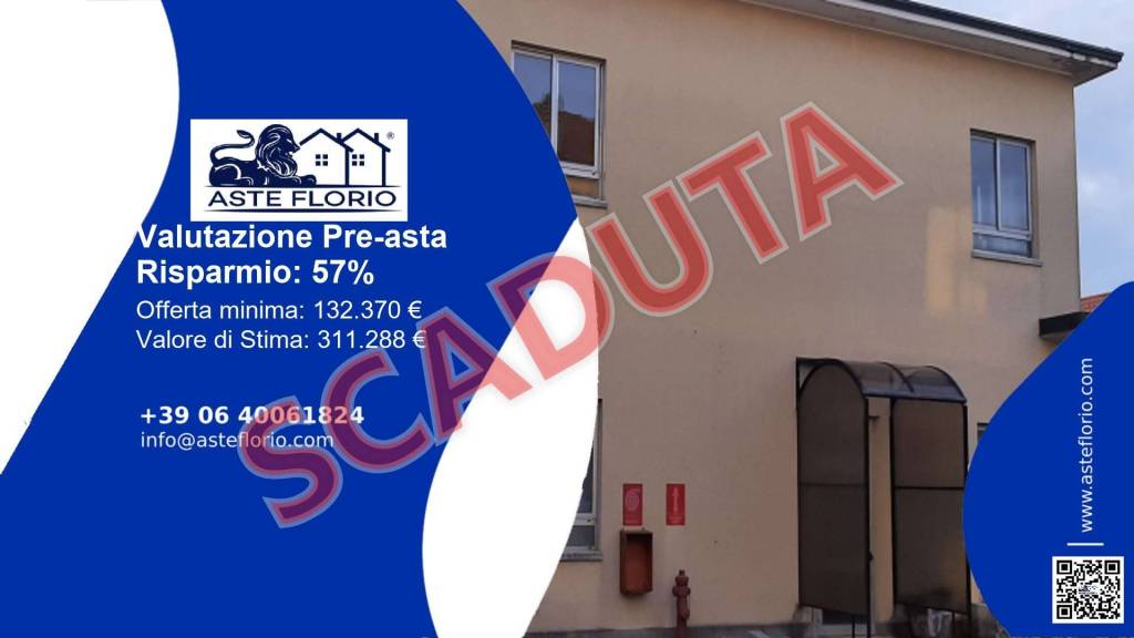 locale commerciale in vendita a Carnago