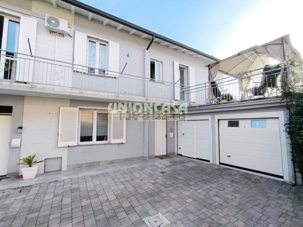 appartamento in vendita a Carnago