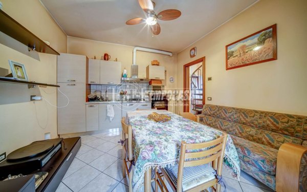 appartamento in vendita a Carnago