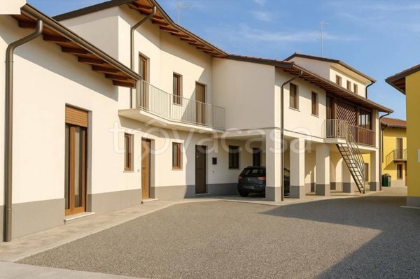 casa indipendente in vendita a Carnago