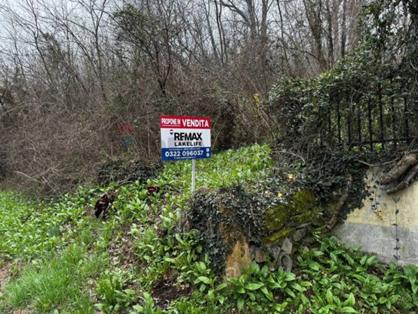 casa indipendente in vendita a Carnago