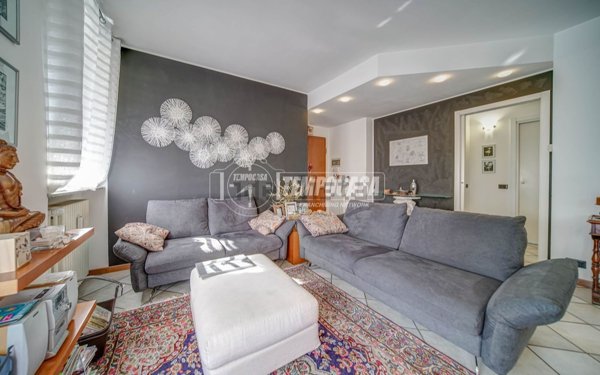 appartamento in vendita a Carnago