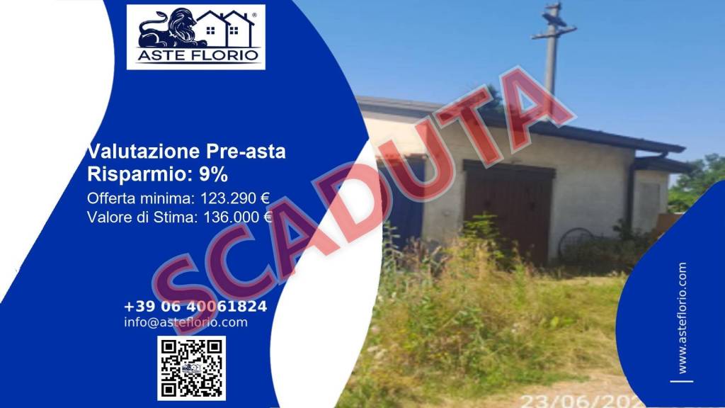 casa indipendente in vendita a Carnago in zona Rovate