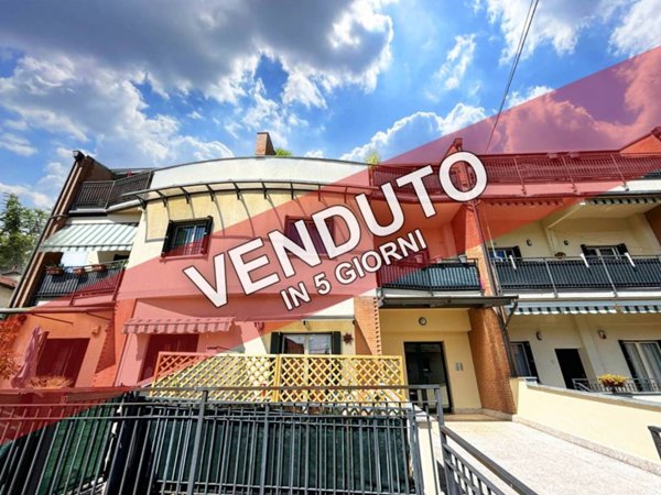 appartamento in vendita a Caronno Pertusella