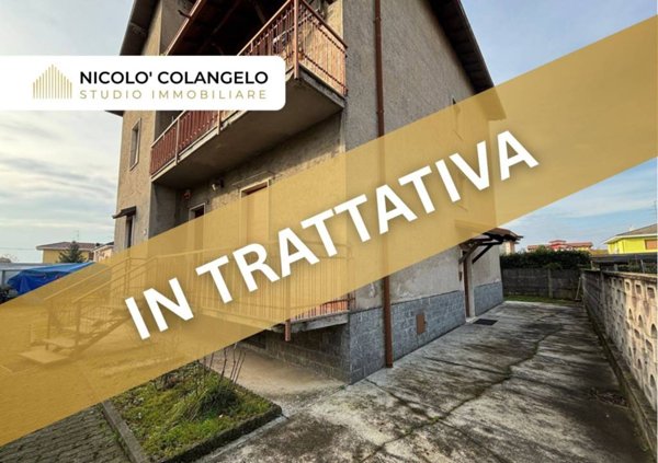appartamento in vendita a Caronno Pertusella