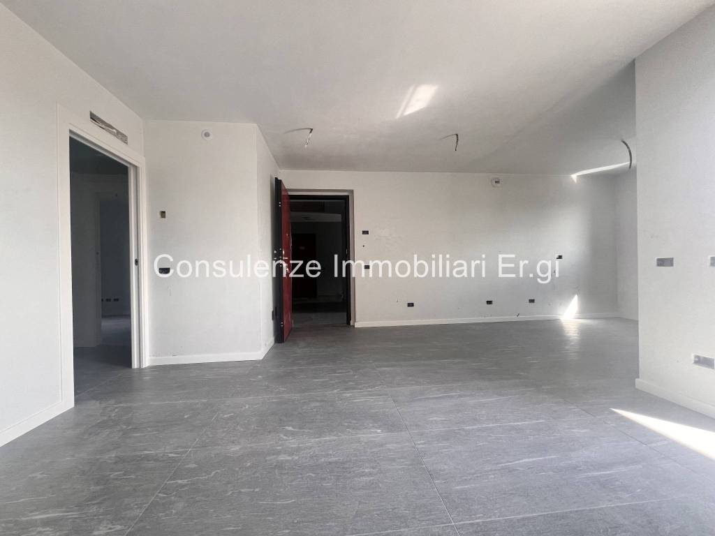 appartamento in vendita a Caronno Pertusella