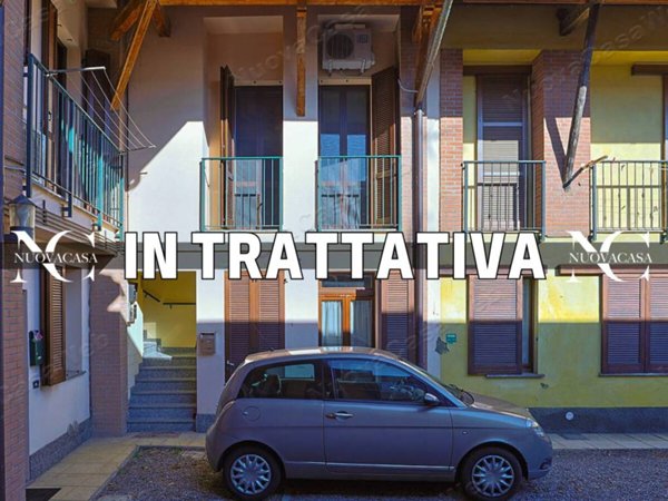 appartamento in vendita a Caronno Pertusella