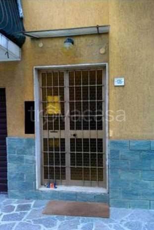 appartamento in vendita a Caronno Pertusella
