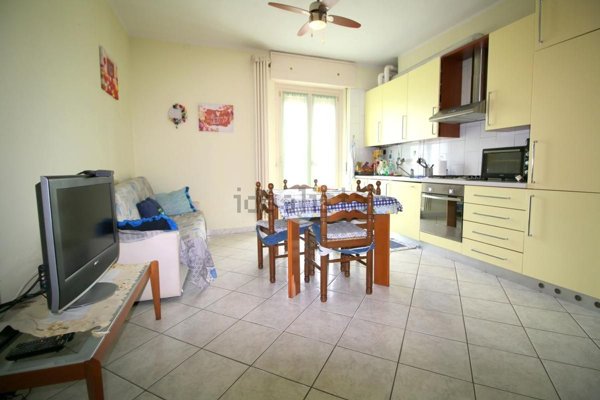 appartamento in vendita a Caronno Pertusella