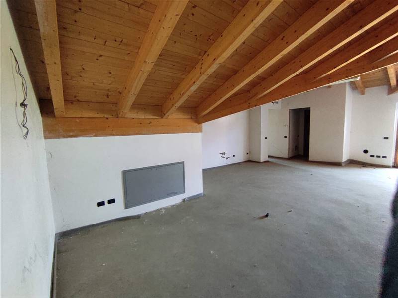 appartamento in vendita a Caronno Pertusella