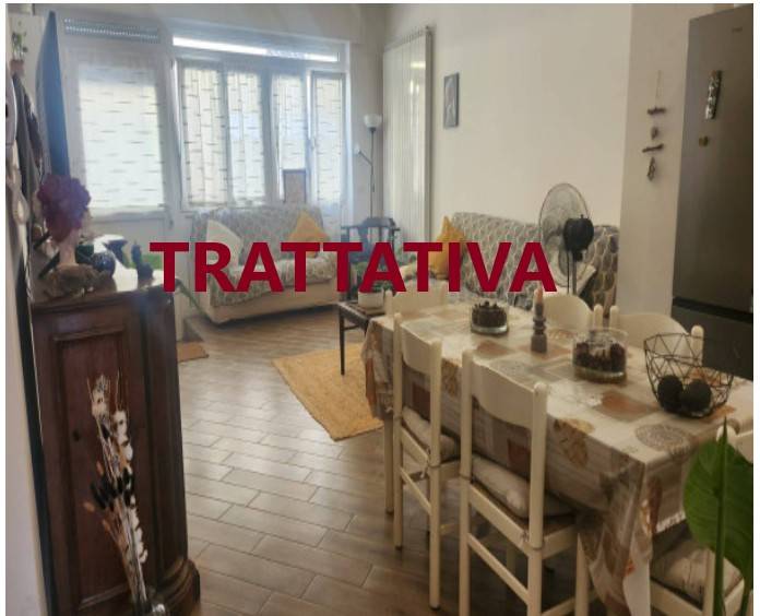 appartamento in vendita a Caronno Pertusella
