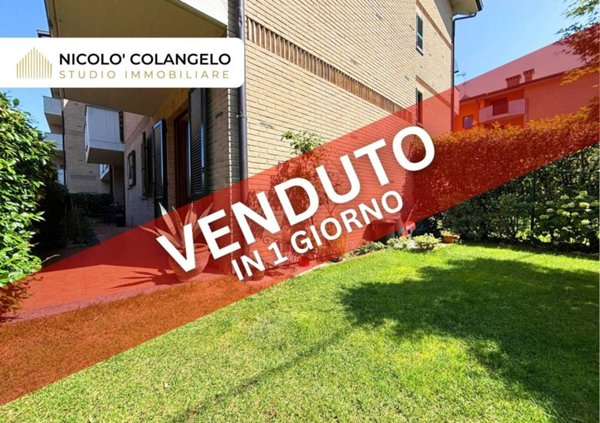 appartamento in vendita a Caronno Pertusella