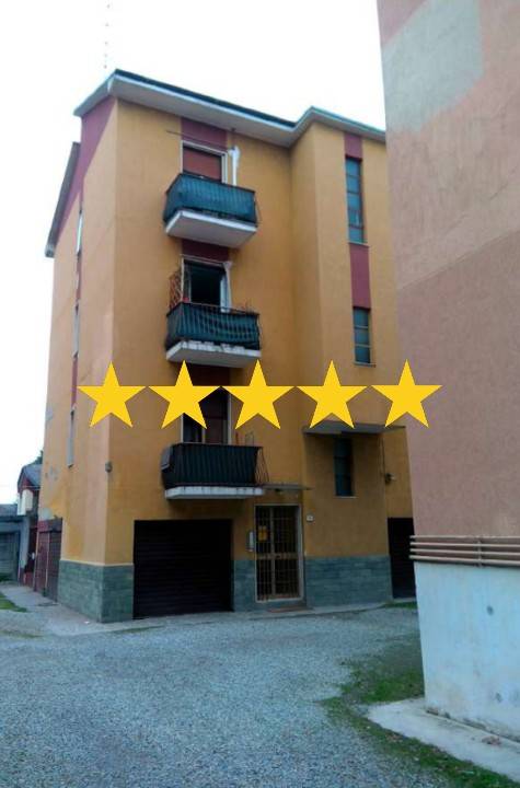 appartamento in vendita a Caronno Pertusella