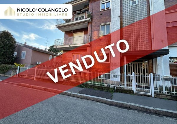 appartamento in vendita a Caronno Pertusella