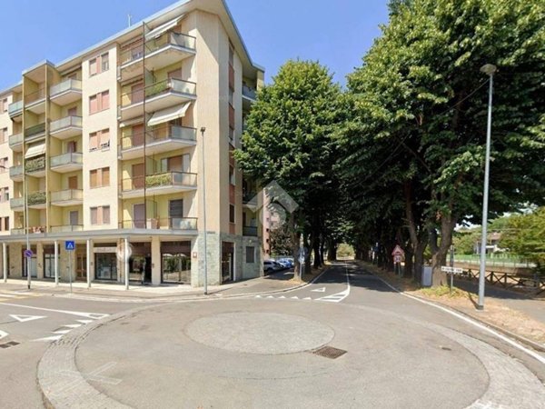 appartamento in vendita a Caronno Pertusella